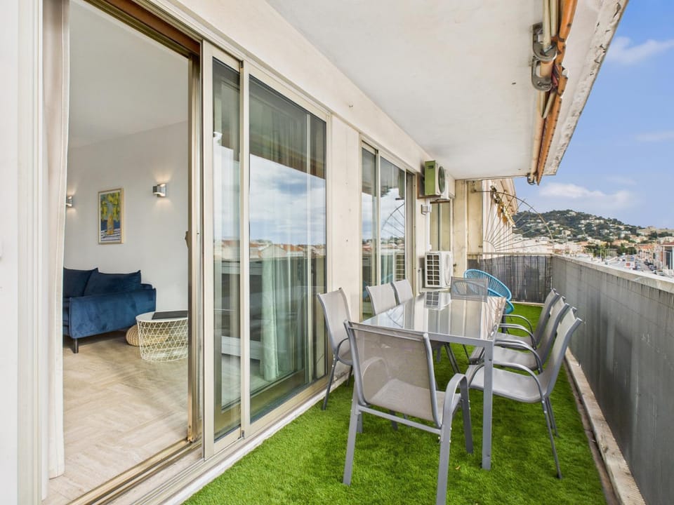 Patio, View (from property/room), Balcony/Terrace