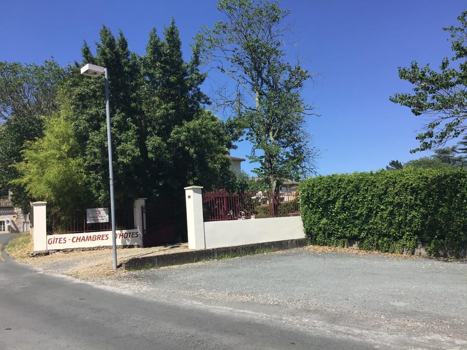 A L'Olivier Bed and Breakfast in Nouvelle-Aquitaine