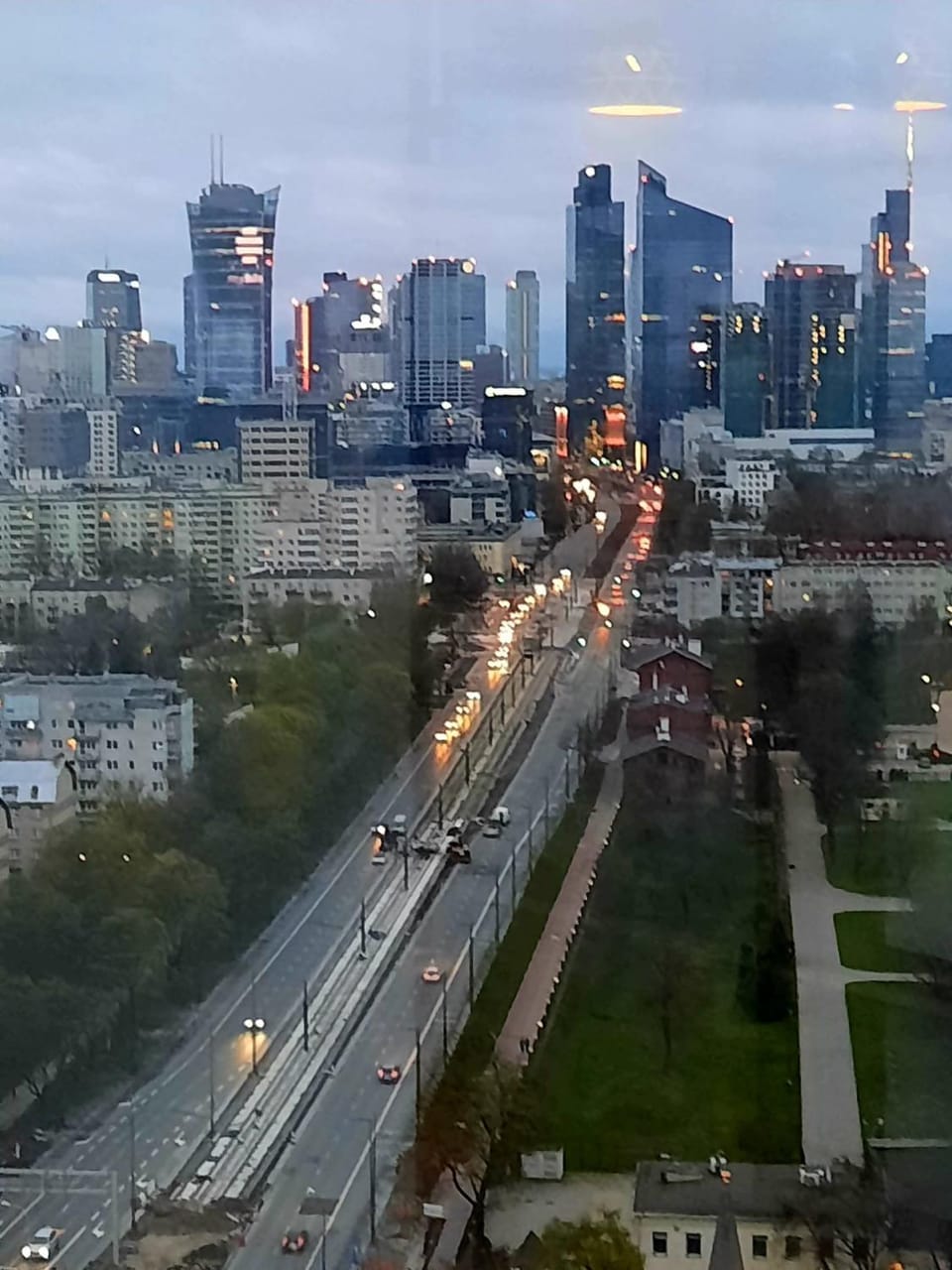 City view, Street view, Location