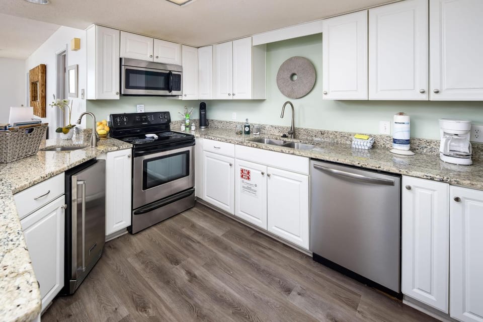 Nautilus 1202 - Gulf Front 1 BR 2nd FLR House in Okaloosa Island