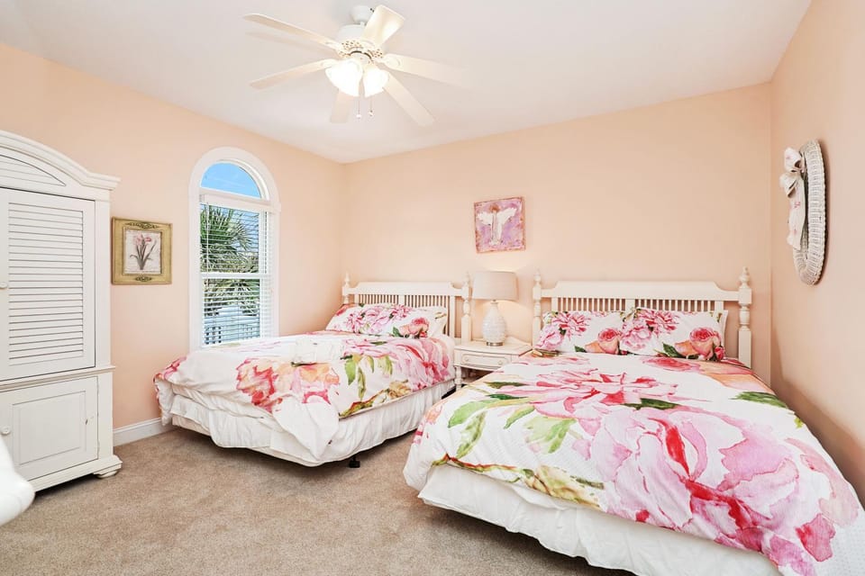 Bed, Day, Bedroom, furniture