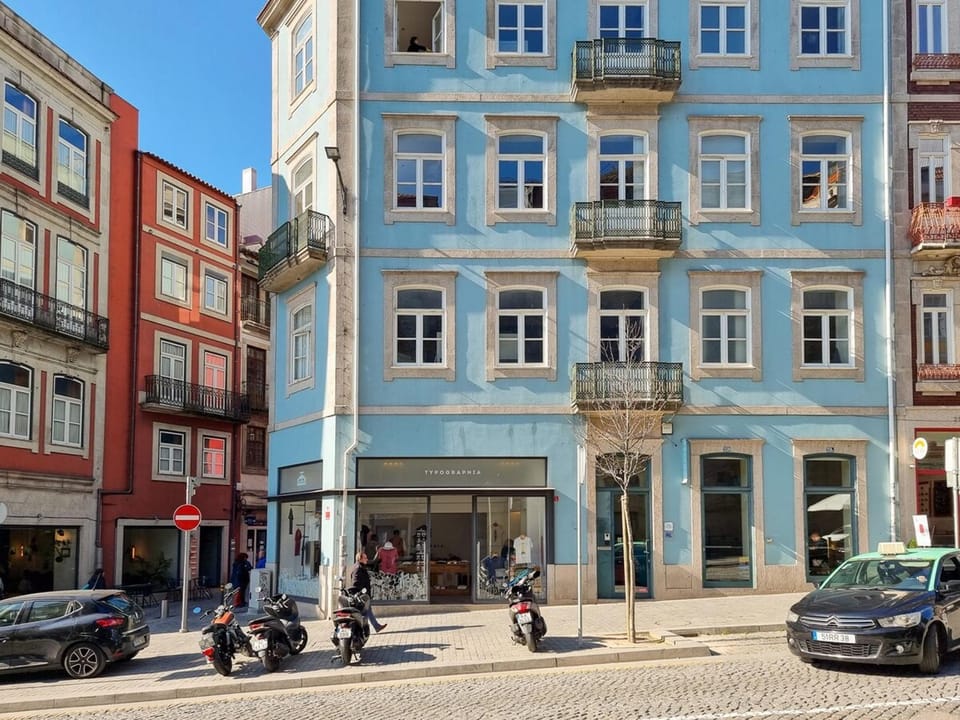 Inspiring City Center 1 BR Apartment with a View Apartment in Porto