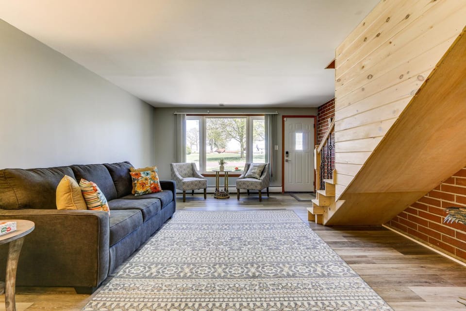 Indian Lake Vacation Rental with Fire Pit and Sauna House in Indian Lake