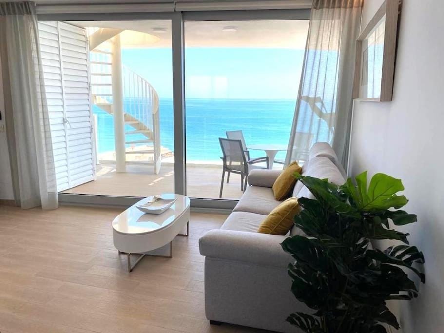 Balcony/Terrace, Living room, Sea view