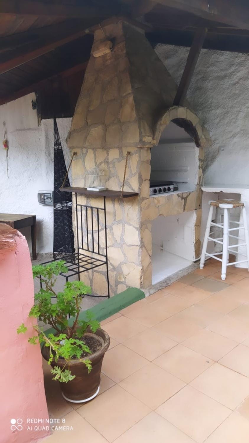 Patio, Day, BBQ facilities