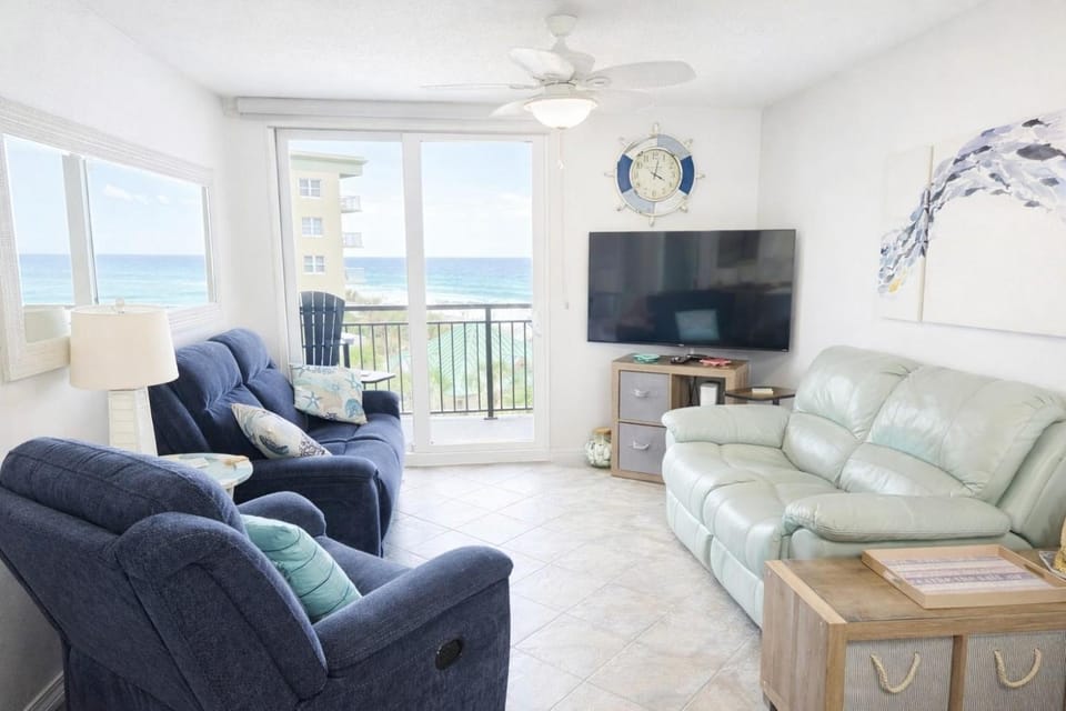 Nautilus 2510 Gulf View 2 BR 2 BA 5th FLR House in Okaloosa Island