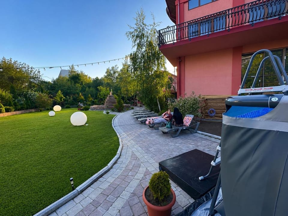 Glory Apart Hotel Apartment in Lviv Oblast