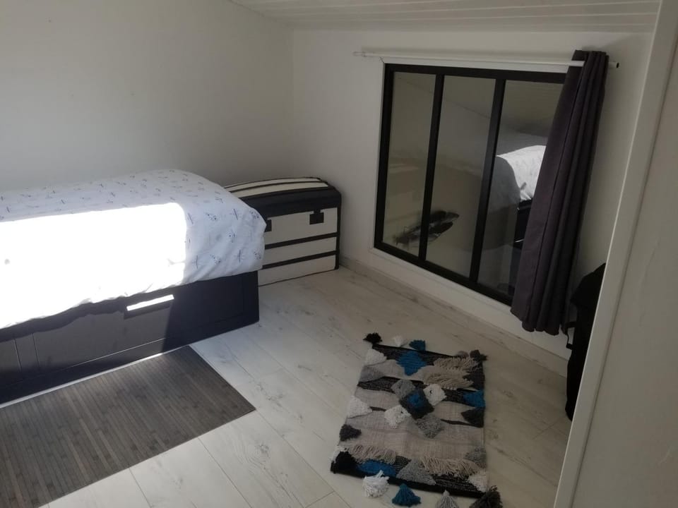 Studio avec mezzanine Apartment in Nouvelle-Aquitaine