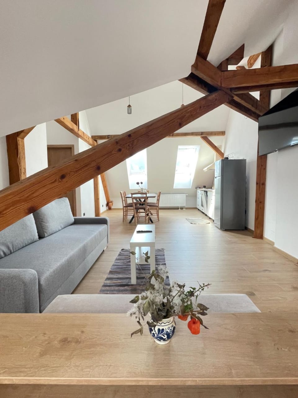 Living room, Dining area