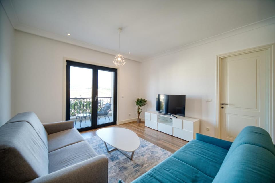 Lustica Bay Centrale by 2BHome Apartment in Kotor Municipality