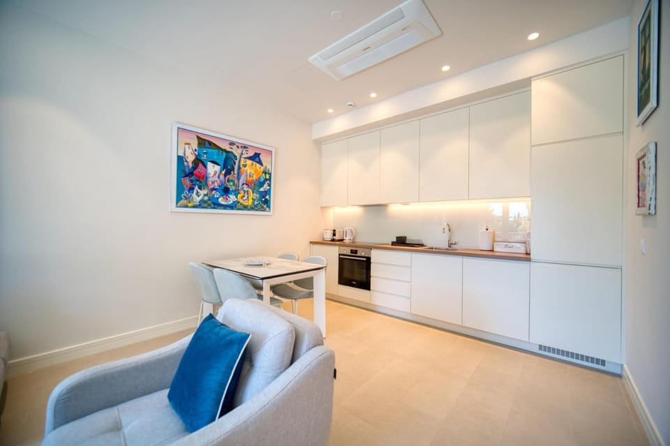 Lustica Bay Centrale by 2BHome Apartment in Kotor Municipality