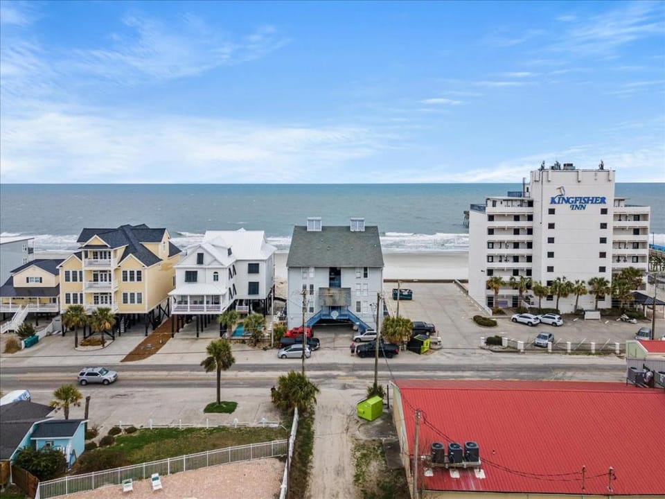 Day, Neighbourhood, Bird's eye view, Beach, Sea view, Parking