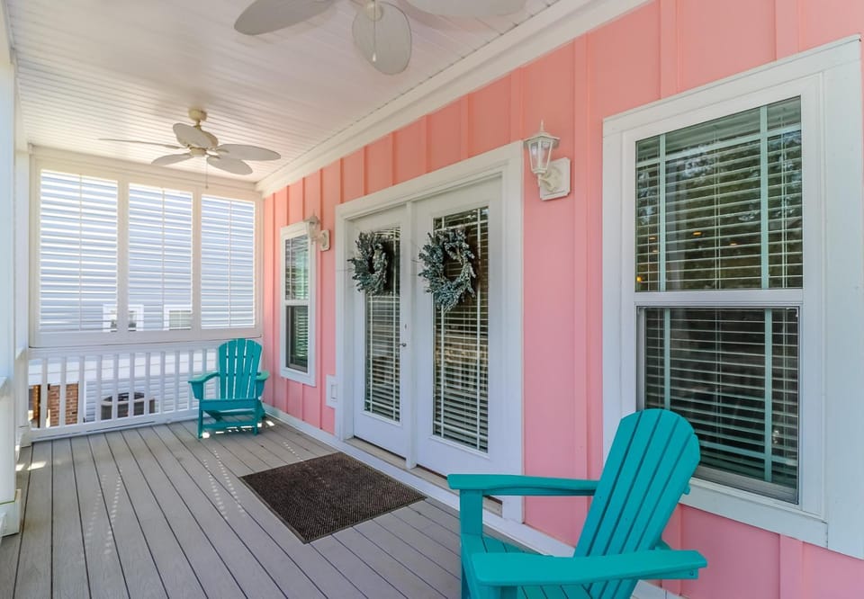 Patio, Seating area, furniture