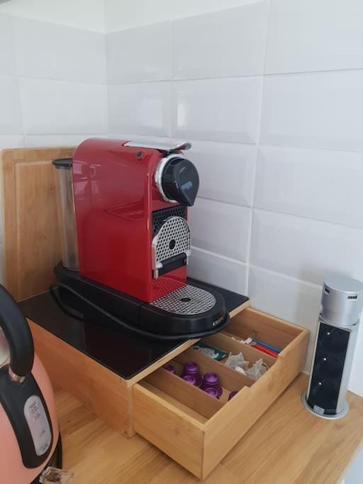 Coffee/tea facilities