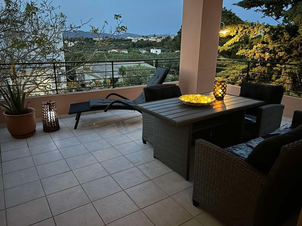 Natural landscape, View (from property/room), Balcony/Terrace, Balcony/Terrace