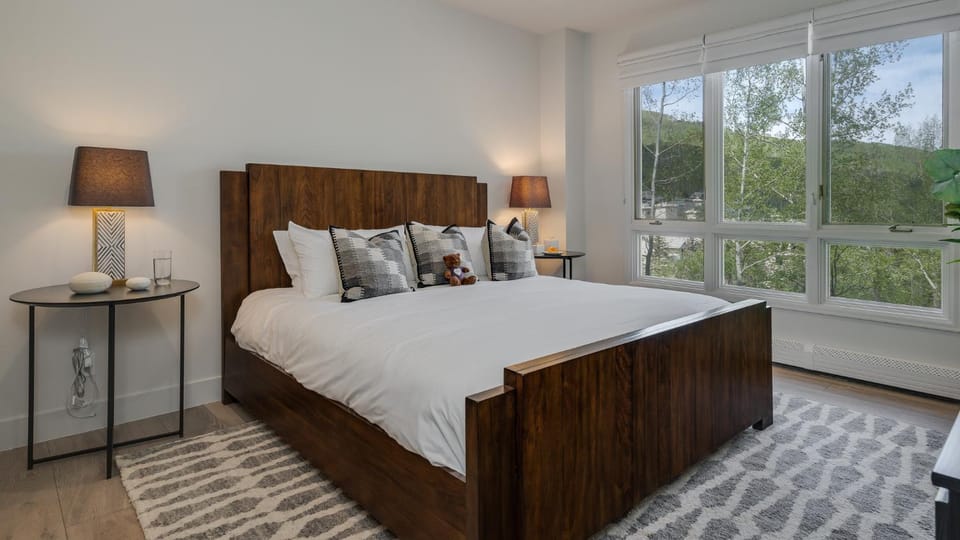 Bed, View (from property/room), Bedroom