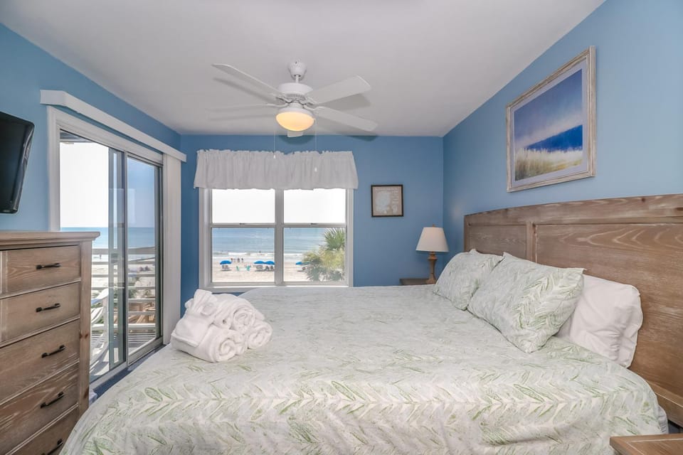 Surf Harbor Unit 204 House in Surfside Beach
