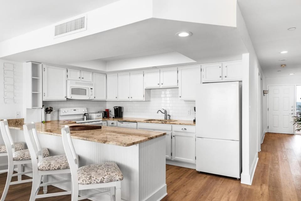 Surf Master Unit 1207 House in Garden City