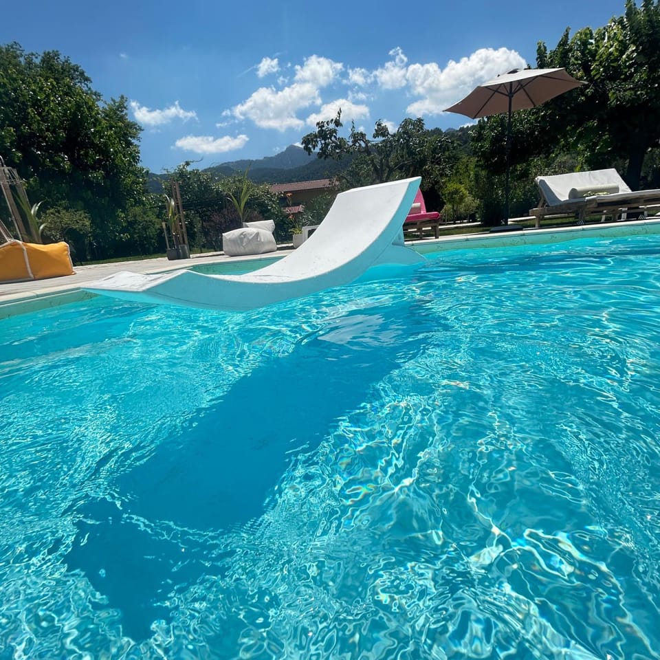 Pool view, Swimming pool