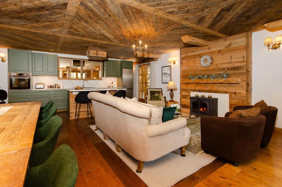 Black Diamond Sainte Foy Chalets Hotel in Sainte-Foy-Tarentaise