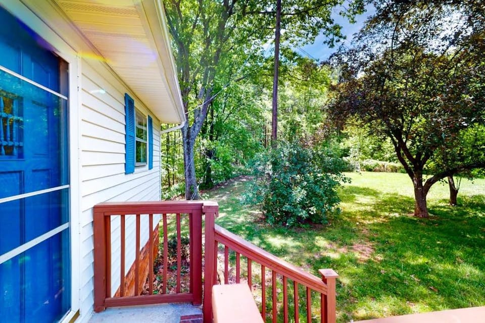 Guest House at Firefly Ridge House in Buncombe County