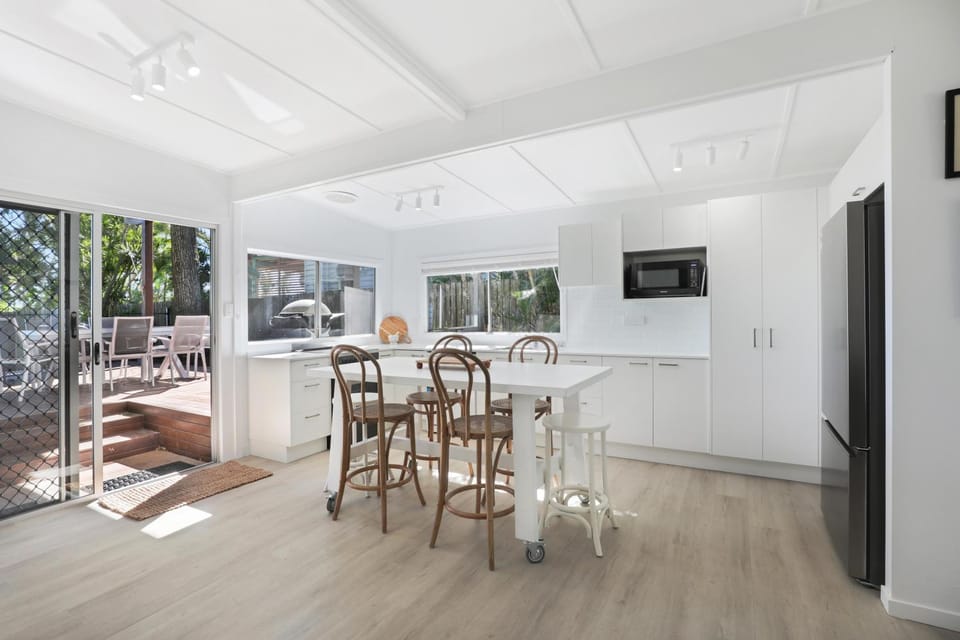 True Endeavour House in Amity Point