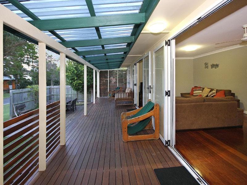Finlia At Flinders House in Amity Point