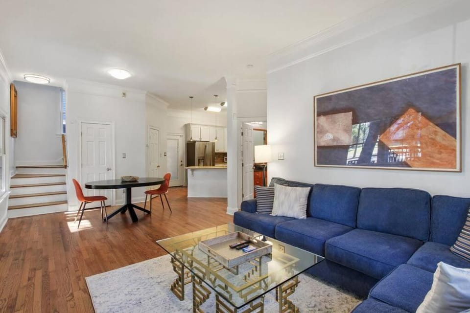 Starland Town House, Walk to the Park House in Savannah