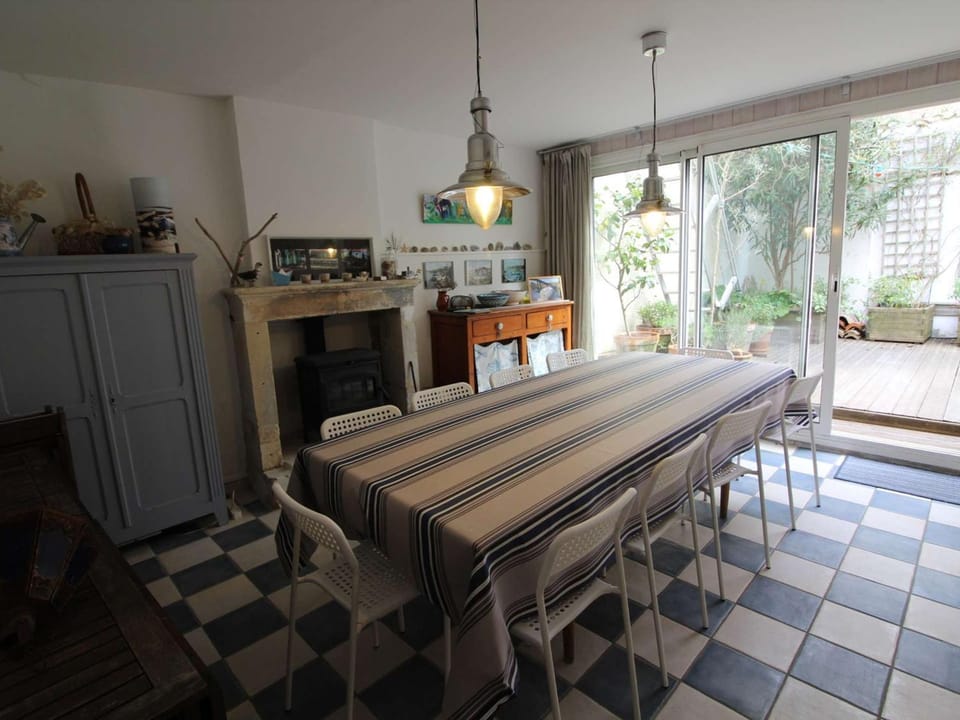 Maison rénovée, 5 pièces, 3 chambres, cour privée, St-Georges-d'Oléron - FR-1-246A-237 House in Saint-Georges-d'Oléron