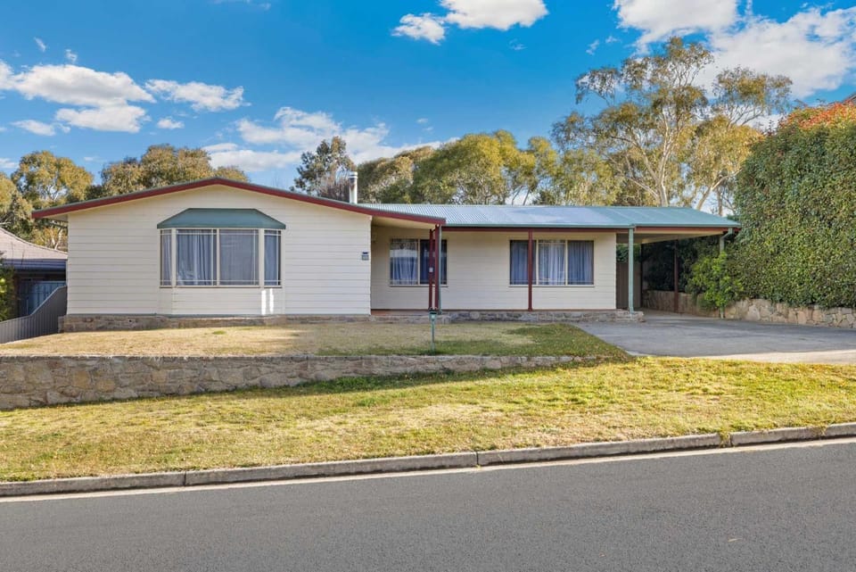 Property building, Street view