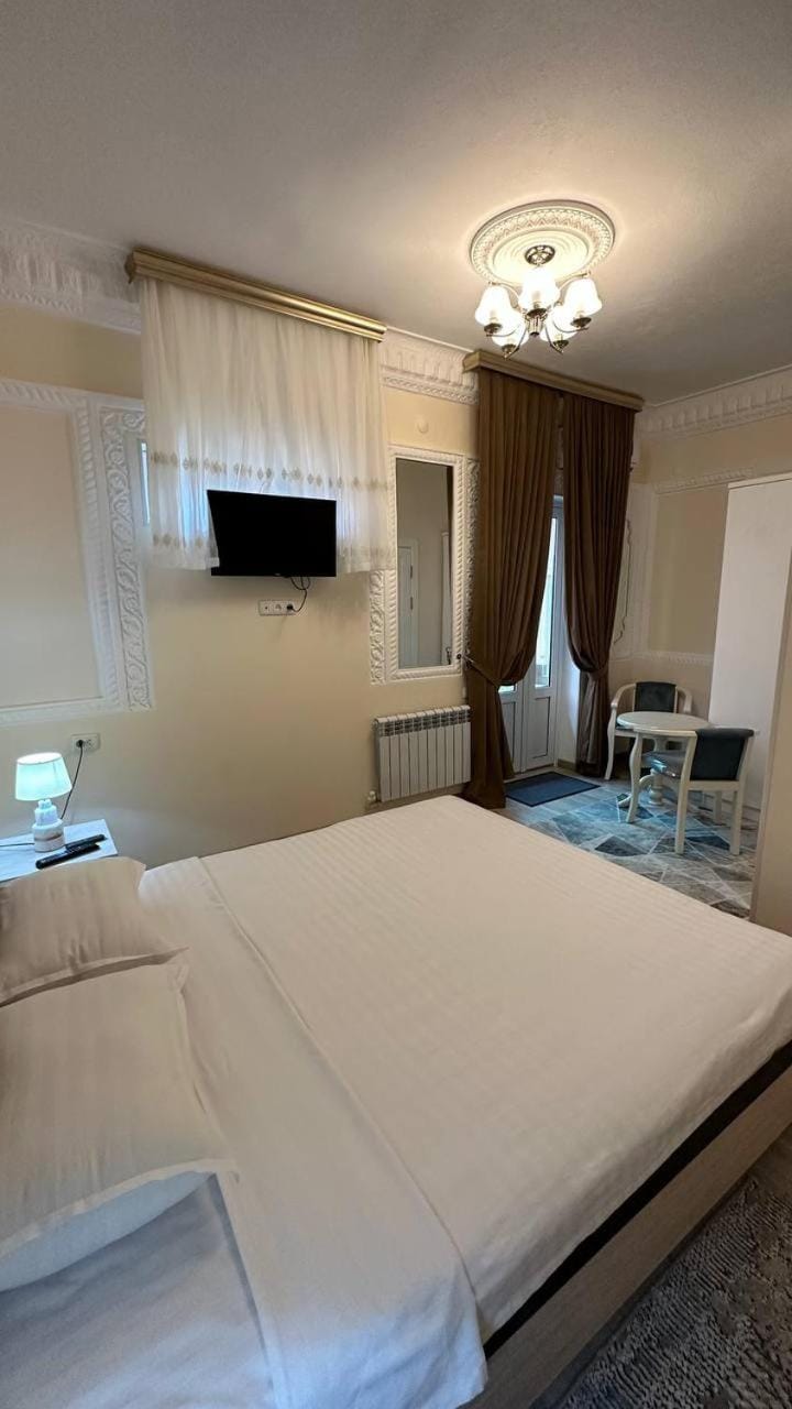 OLD STREET Guest House Bed and Breakfast in Europe