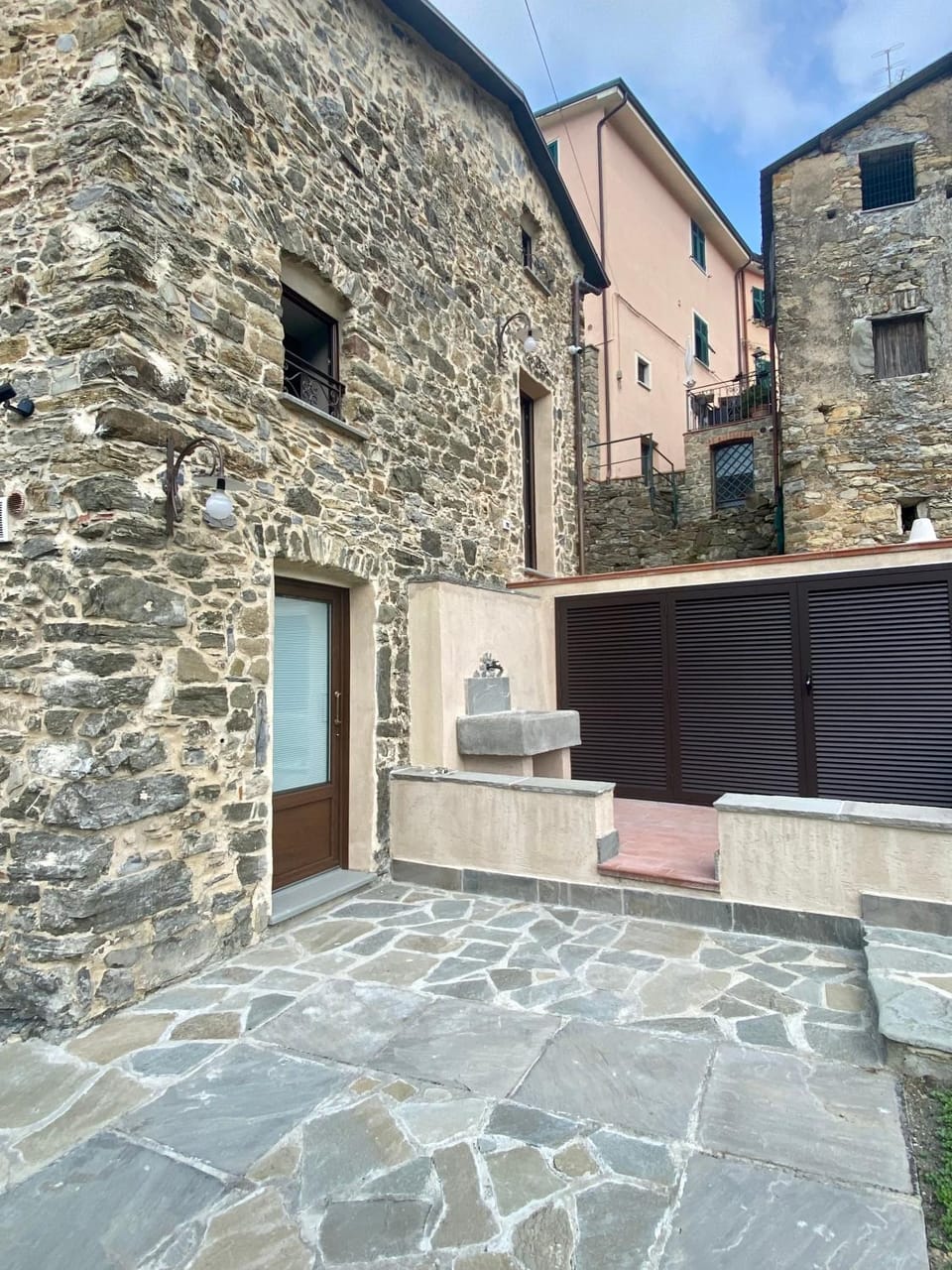 Property building, Day