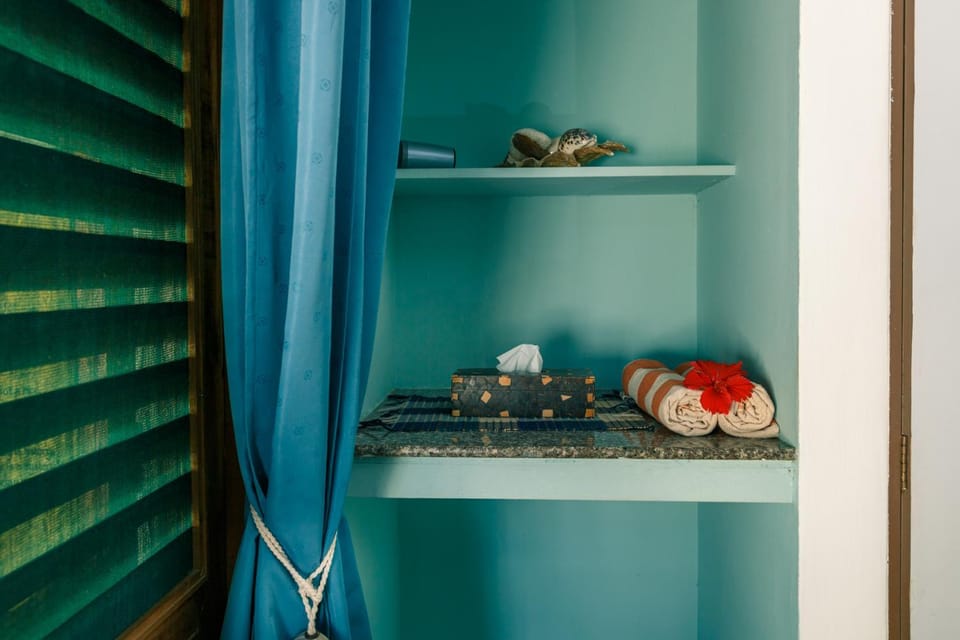 Decorative detail, towels