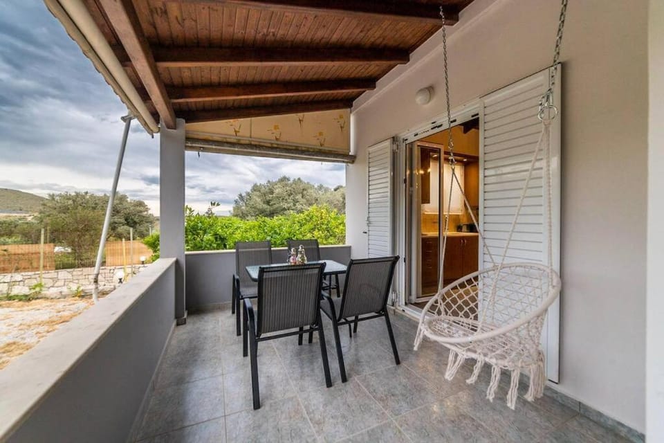 Elva villa House in Crete