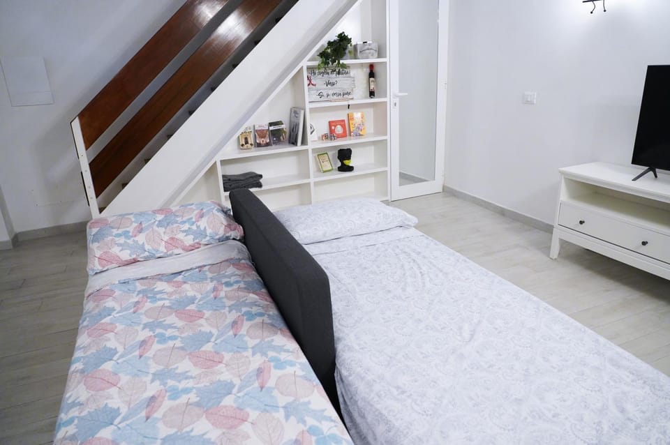 Torretta Flat Apartment in Rome