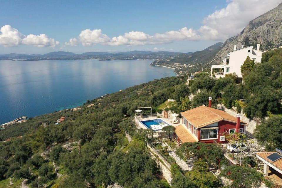 Property building, Nearby landmark, Day, Natural landscape, Bird's eye view, Mountain view, Pool view, Sea view, Swimming pool