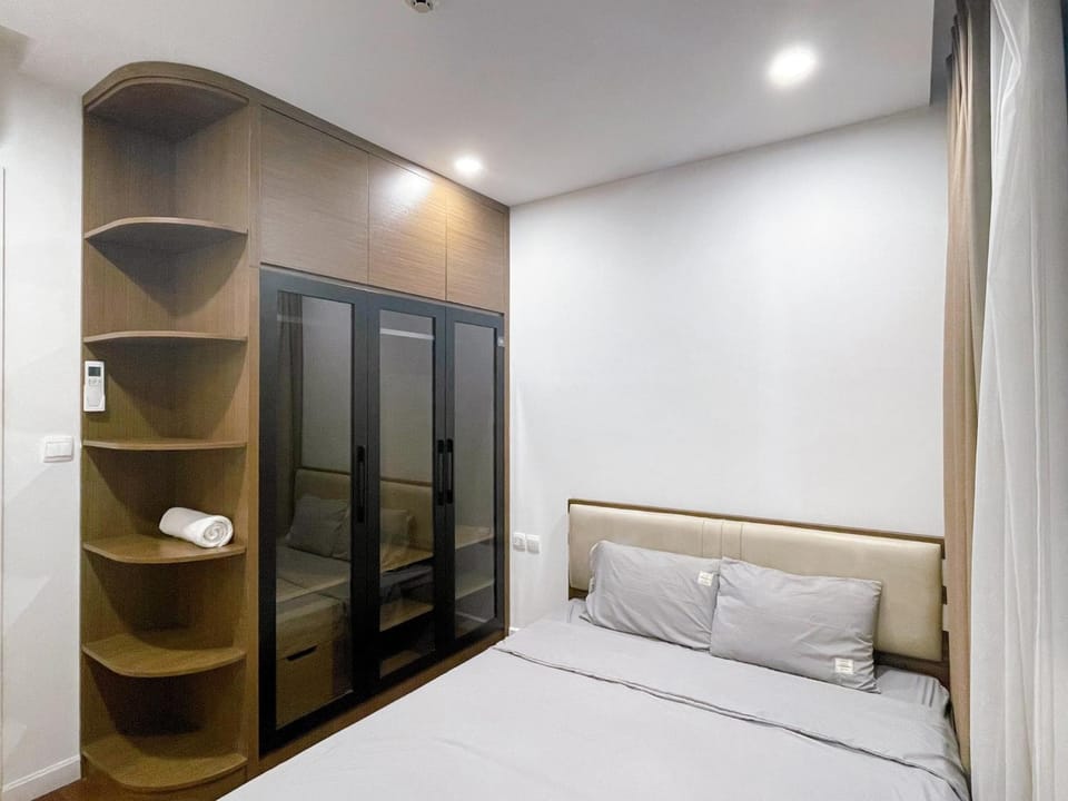 Vincom Center Dcapitale 119 Trần Duy Hưng Trung Hoà Cầu Giấy Apartment in Laos