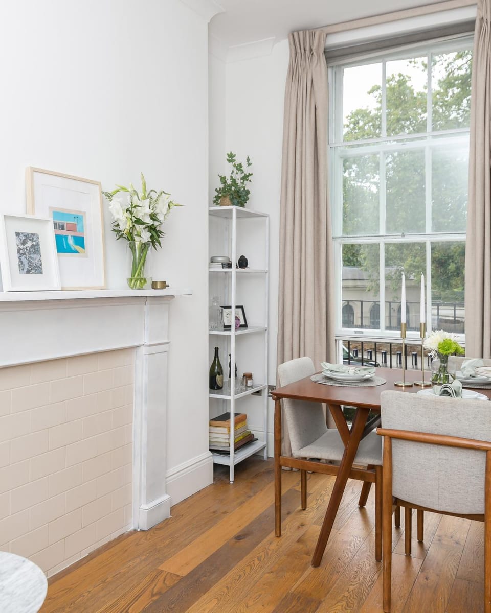 Light filled studio with view of Regents Park Apartment in City of Westminster