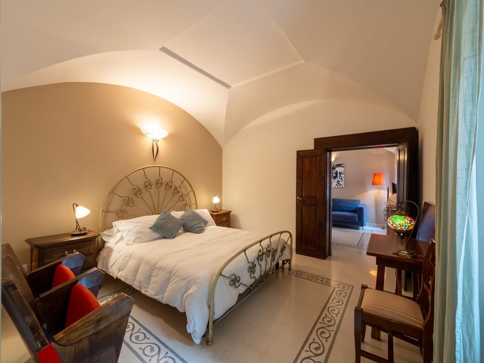 Dimora del Padre Provile 1244 - Centro storico Apartment in L'Aquila