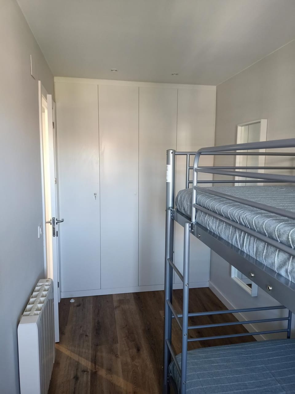 Photo of the whole room, bunk bed