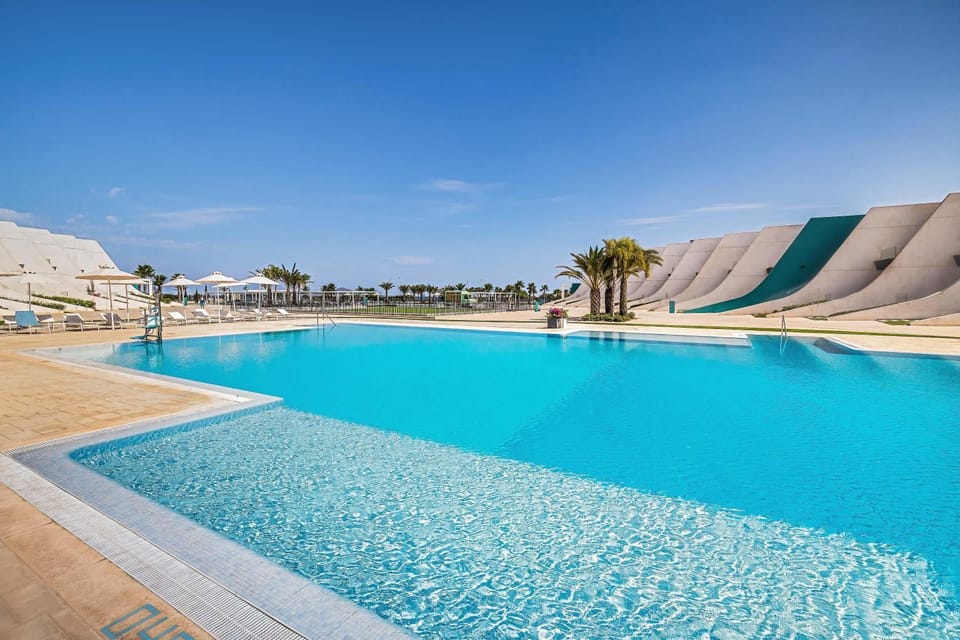 Pool view, Swimming pool