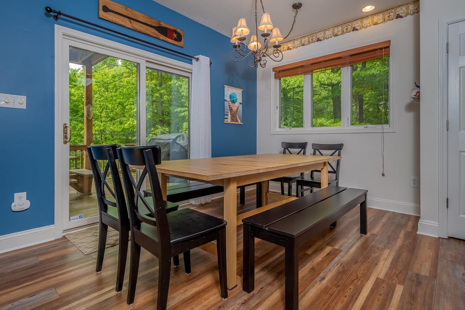 Balcony/Terrace, Seating area, Dining area, Garden view, furniture