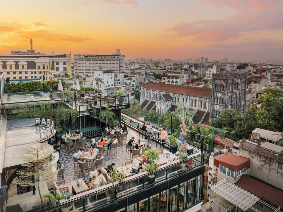 View (from property/room), Lounge or bar, City view