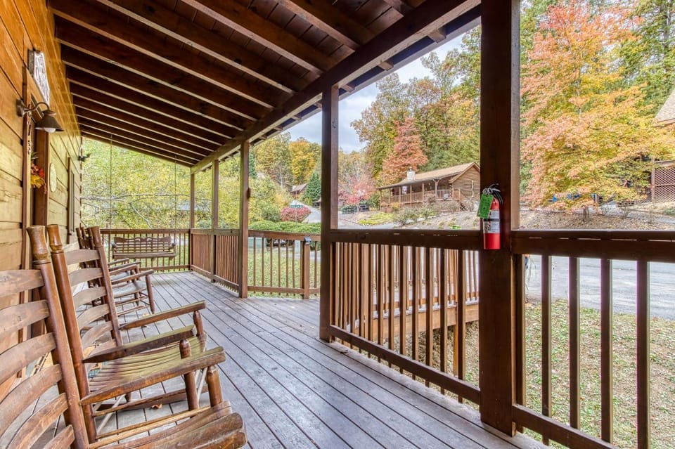 ER203 - Living The Dream cabin Cabin in Pigeon Forge