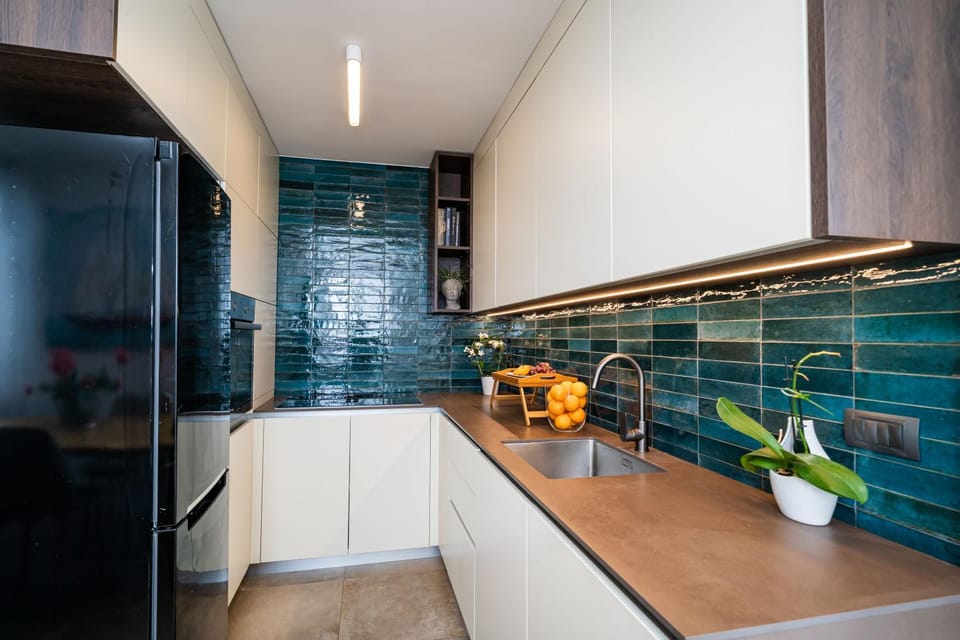 Day, Kitchen or kitchenette, Time of day, stove
