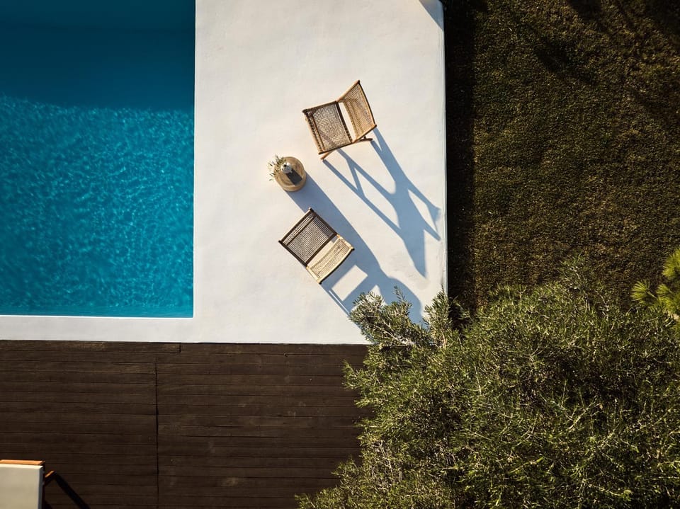 Garden, Garden view, Swimming pool, sunbed