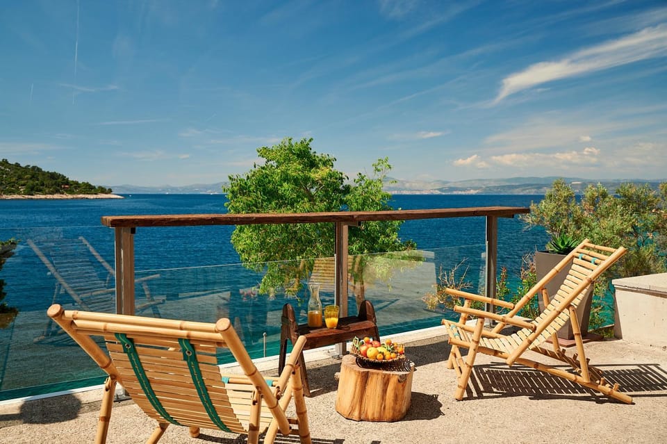 View (from property/room), Balcony/Terrace, Sea view