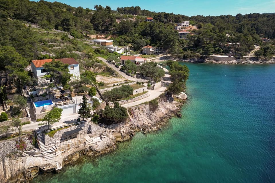 Property building, Day, Bird's eye view, Beach, Sea view