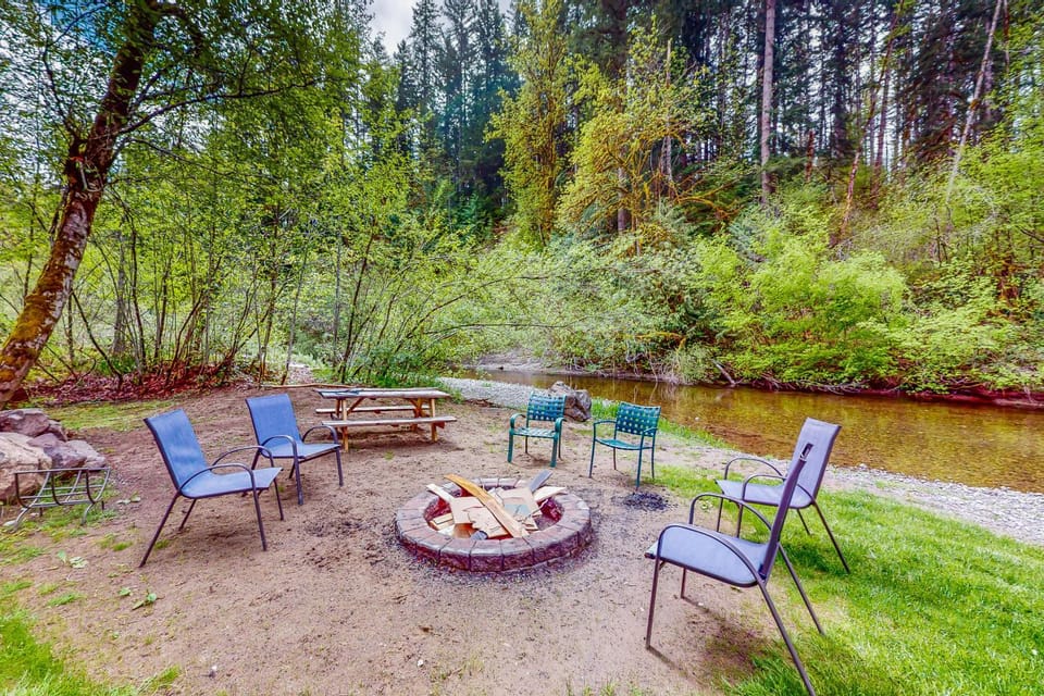Tahuya River Lodge #3 House in Hood Canal