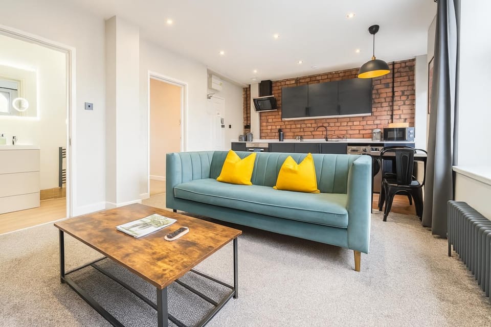 Stylish central apartment for 2 people free parking House in Cardiff